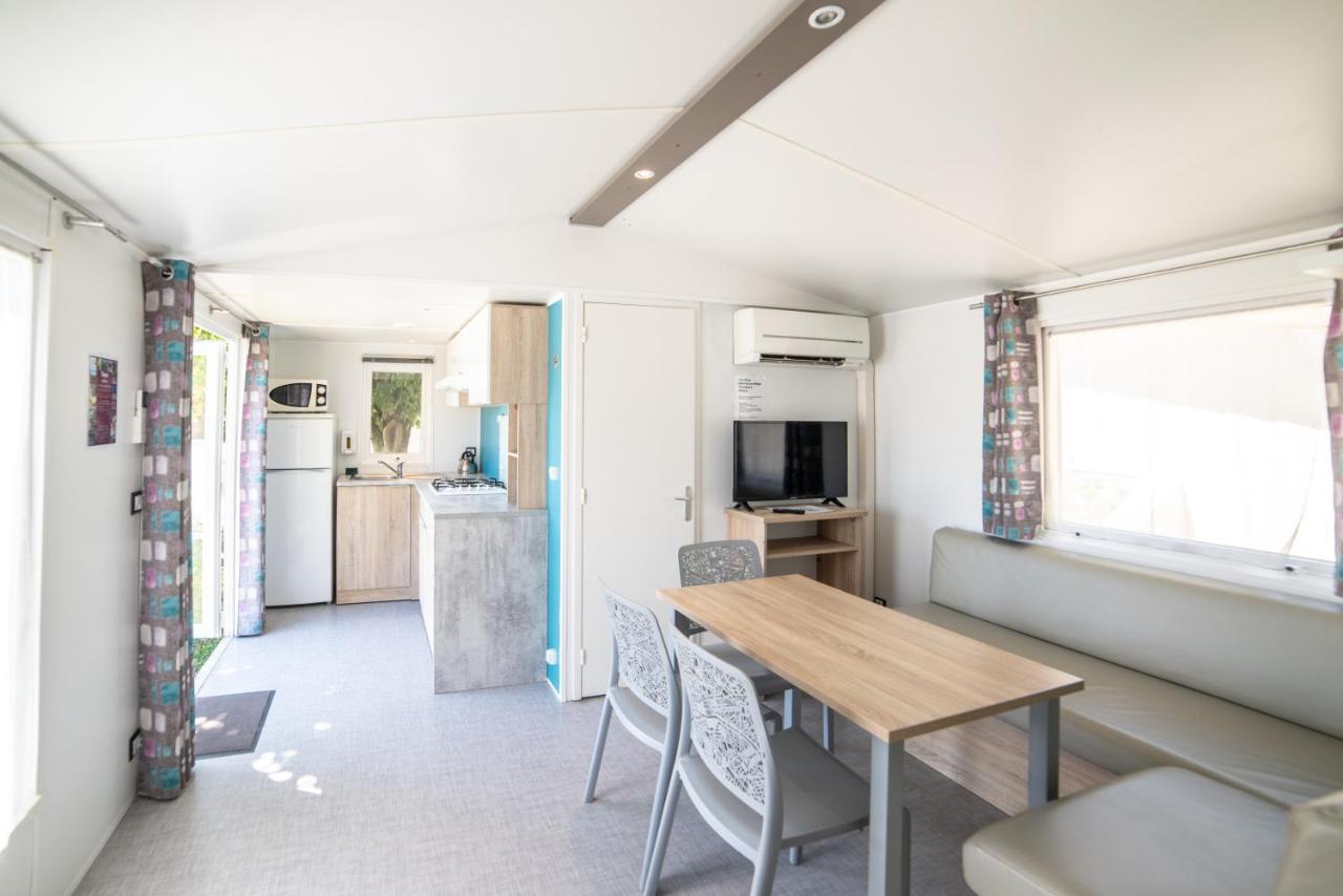 Camping Du Sevron Saint-Etienne-du-Bois  Luaran gambar