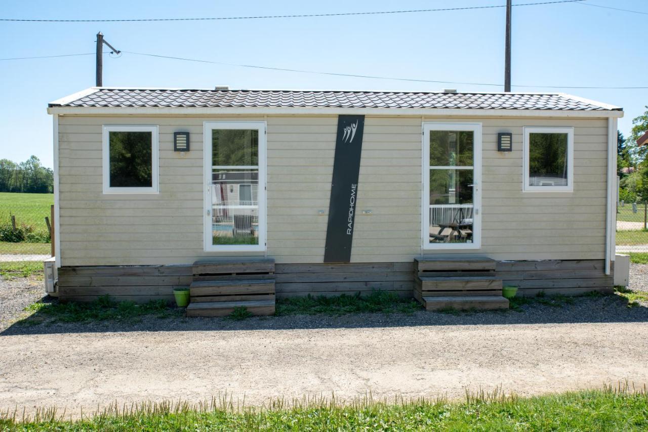 Camping Du Sevron Saint-Etienne-du-Bois  Luaran gambar