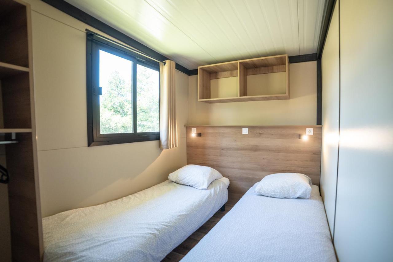 Camping Du Sevron Saint-Etienne-du-Bois  Luaran gambar