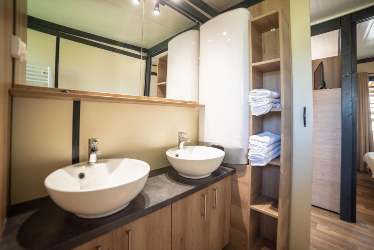Camping Du Sevron Saint-Etienne-du-Bois  Luaran gambar