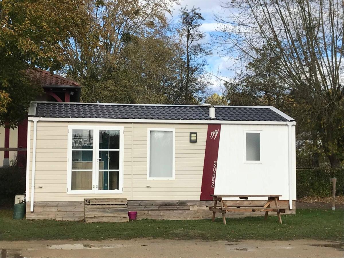 Camping Du Sevron Saint-Etienne-du-Bois  Luaran gambar